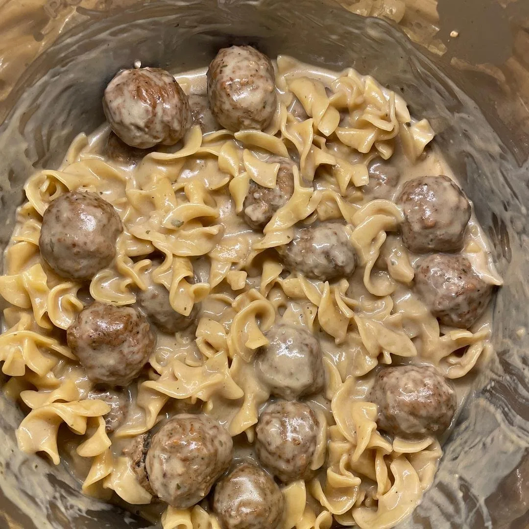 Instant Pot Swedish Meatballs and Noodles